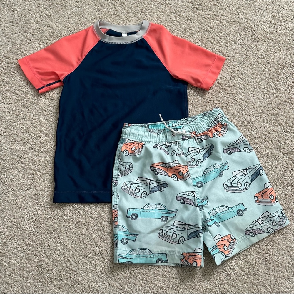 Tea Collection Short Sleeve Rash Guard & Mid-Length Swim Trunks - GUC